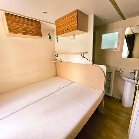 International Holidays Luxe House Pool Beach-lerici-cinque Terre-liguria Vacanze-dog Ok In Touristic Village River * Амелия