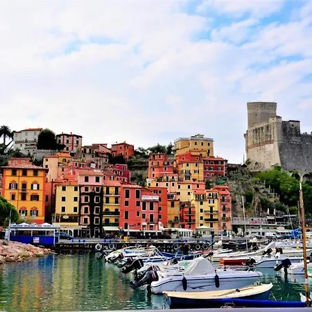 International Holidays Luxe House Pool Beach-lerici-cinque Terre-liguria Vacanze-dog Ok In Touristic Village River Parco vacanze *