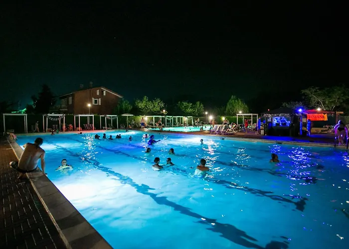International Holidays Luxe House Pool Beach-lerici-cinque Terre-liguria Vacanze-dog Ok In Touristic Village River