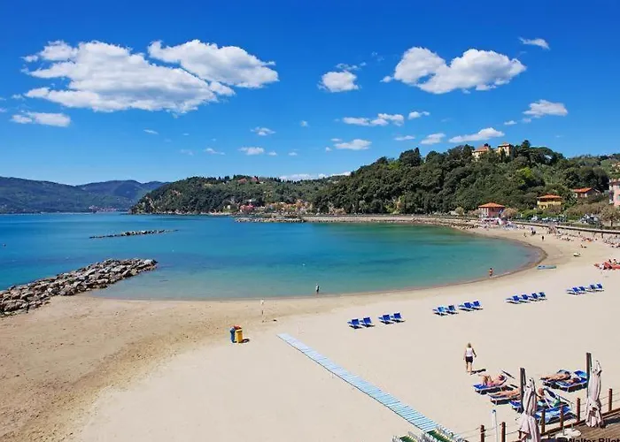 International Holidays Luxe House Pool Beach-lerici-cinque Terre-liguria Vacanze-dog Ok In Touristic Village River Prázdninový areál